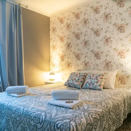 Godart Hotel 4*