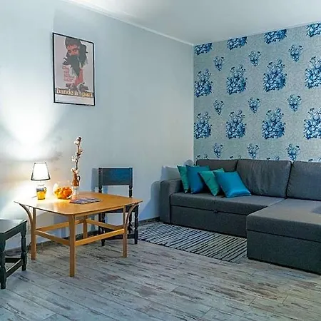 Godart Hotel